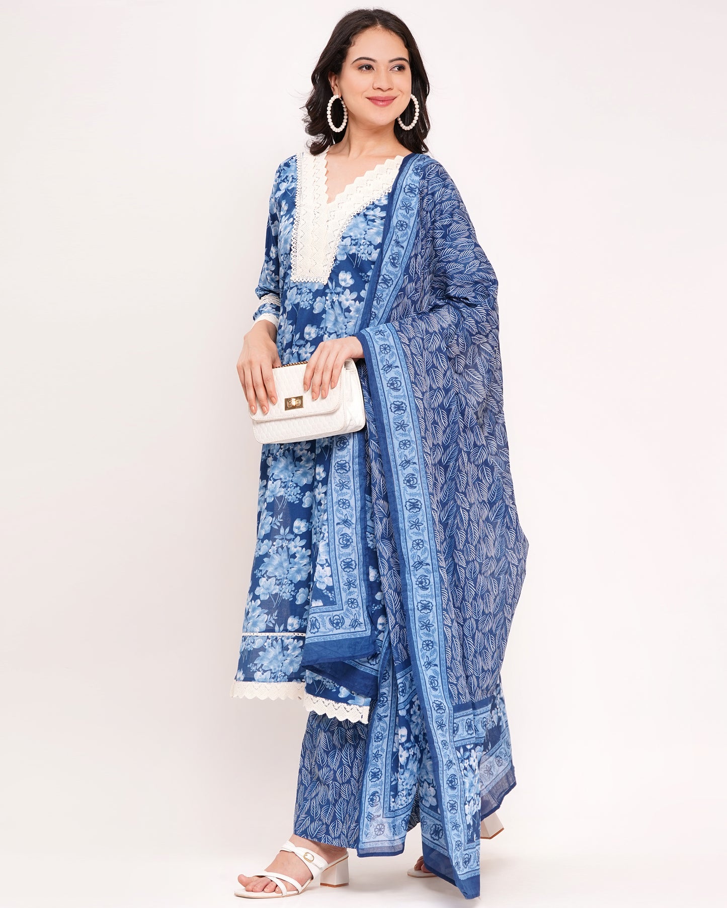 Blue Floral Printed Pure Cotton Suit Set (1840)
