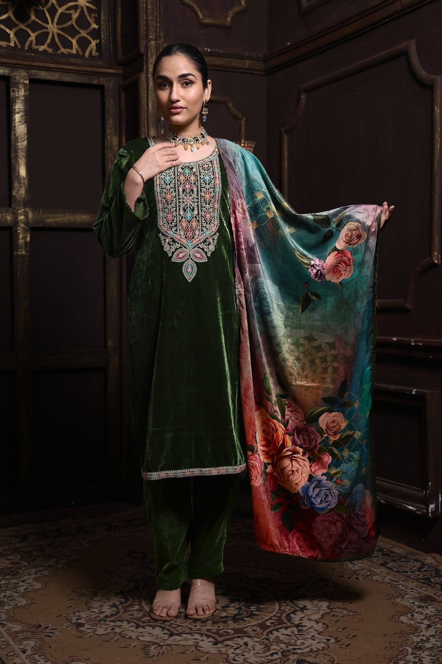 Green Designer Velvet Suit #1732