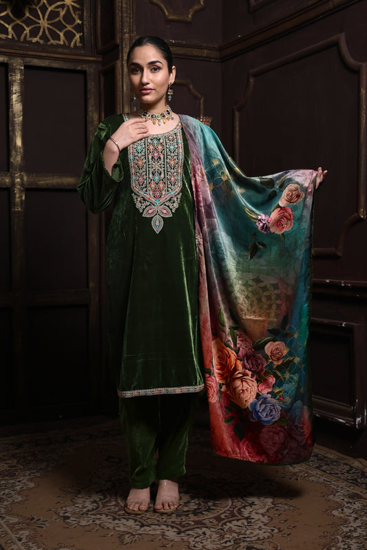 Green Designer Velvet Suit #1732