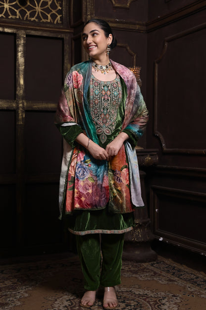 Green Designer Velvet Suit #1732