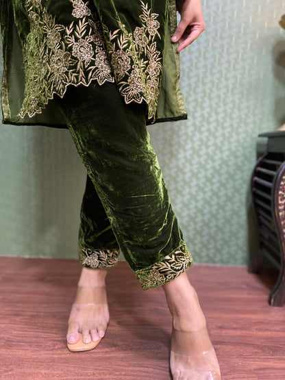 Green Velvet Party Wear Co-ord Set with Zari Thread Work #1745